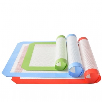 Small size Custom Silicone Non Stick Baking Mat